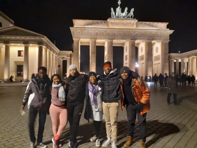 Dreaming of Working at the German Parliament?