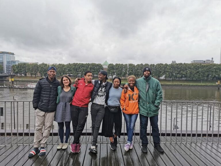 Germany WANTS young people!